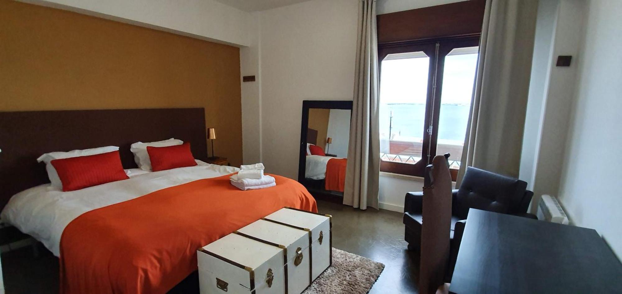 Ra Paraiso Bed & Breakfast Lisbon